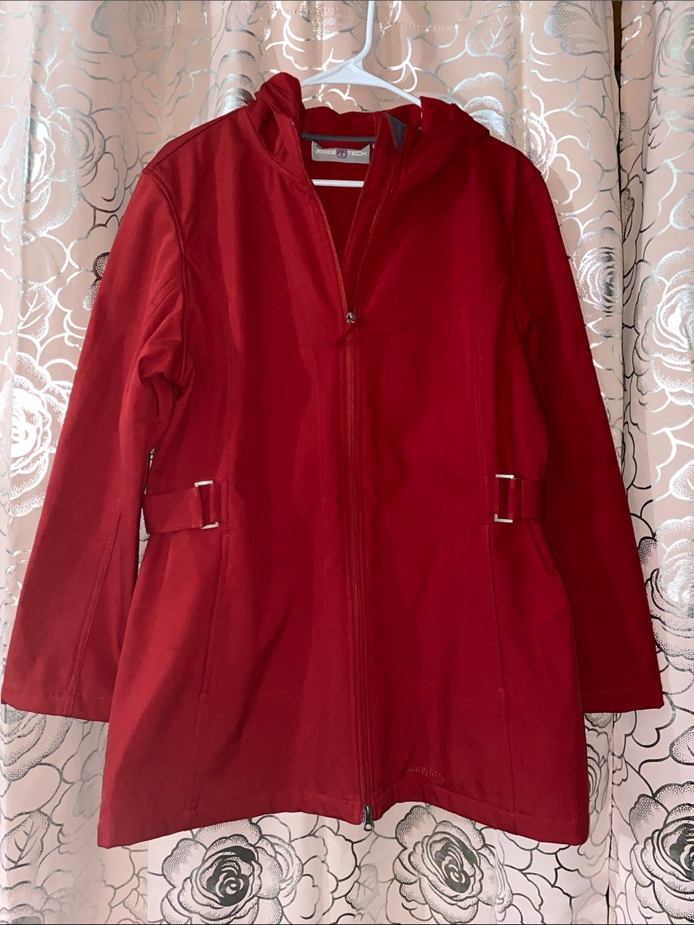 FreeTech Women's Red Hooded Softshell Jacket Coat